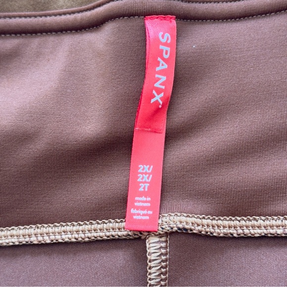 SPANX Faux Suede Leggings Caramel Size 2X - Picture 6 of 11